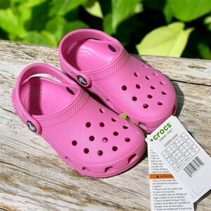 Crocs Classic Pink Toddler Girl's Clogs Size 10 NEW